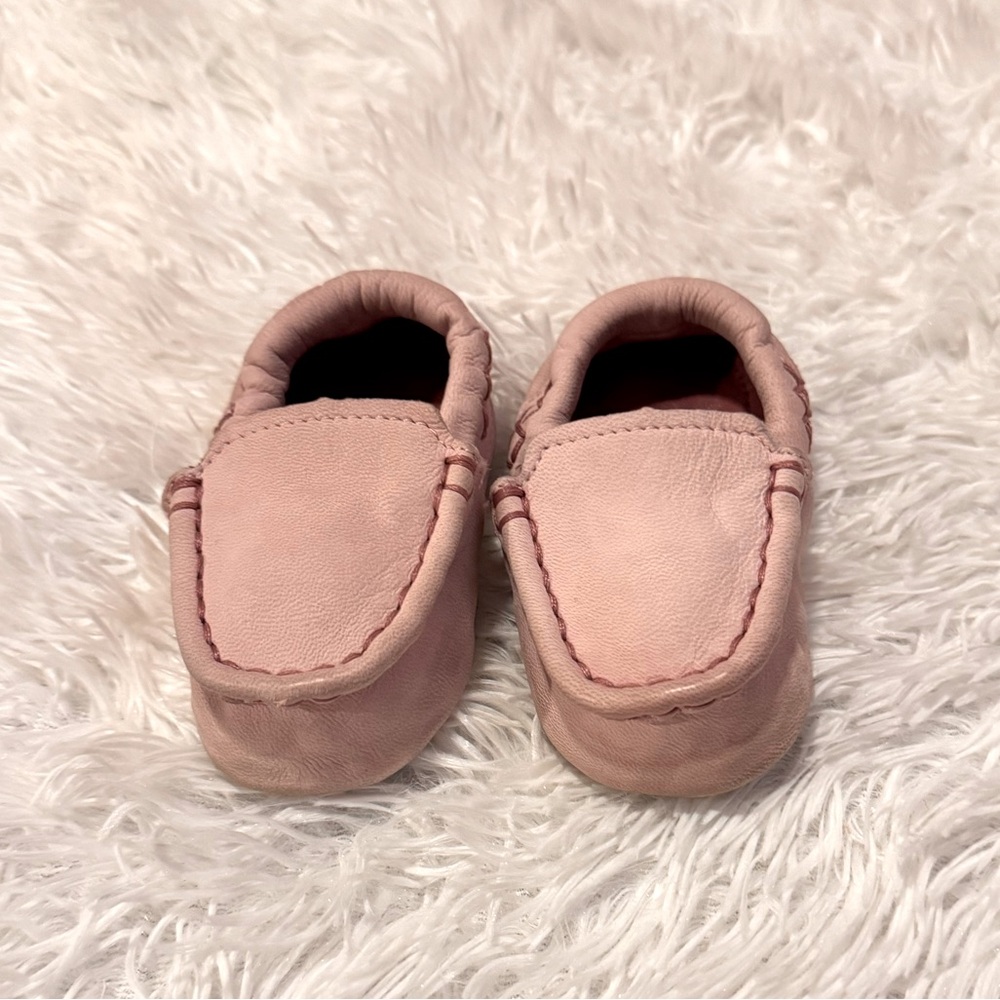 UGG pink baby Sivia Leather Mocassins